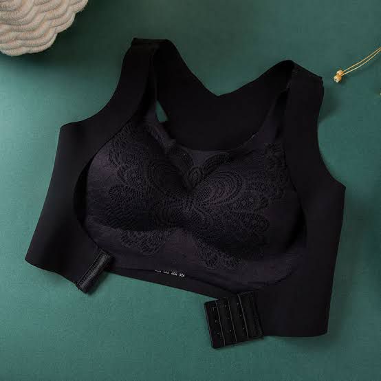 Wellsire Butterfly Breast Up Lifter and Posture Corrector Bra